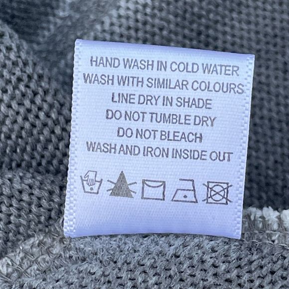 Casual Studio Sweater Women's Size XL Grey/Green Distress Wash Raw Edges - Picture 14 of 14